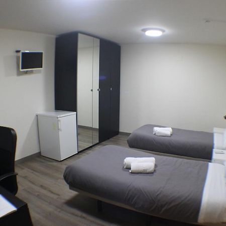 Europa House Village San Vicente Raspeig Екстериор снимка