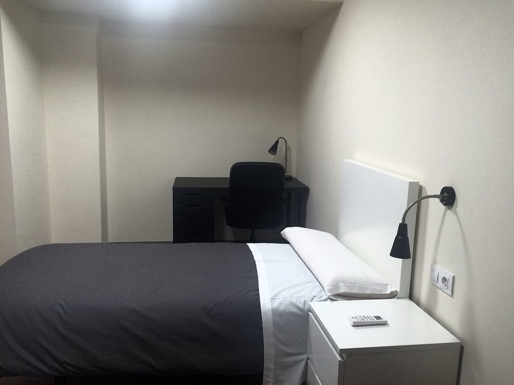 Europa House Village San Vicente Raspeig Екстериор снимка